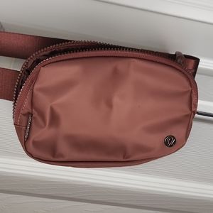Lululemon rust red hip pack - used 2x